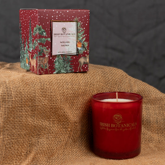 Irish Botanicals Nollaig Shona candle